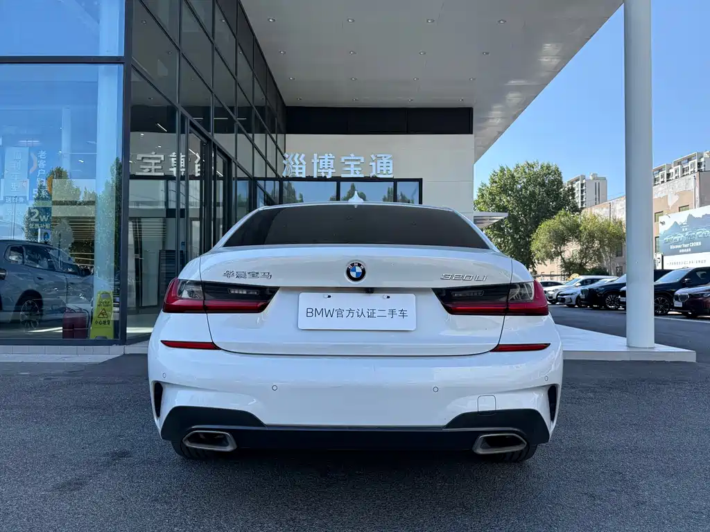 BMW 3 Series — миниатюра 12