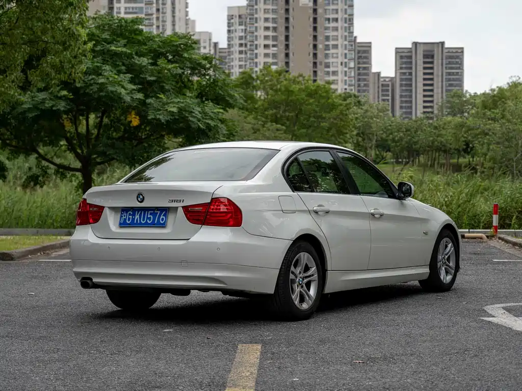 BMW 3 Series (Import) — миниатюра 2