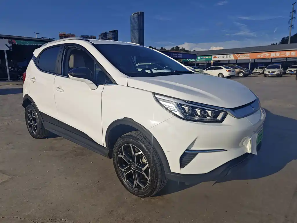 BYD Yuan Pro - фото 3