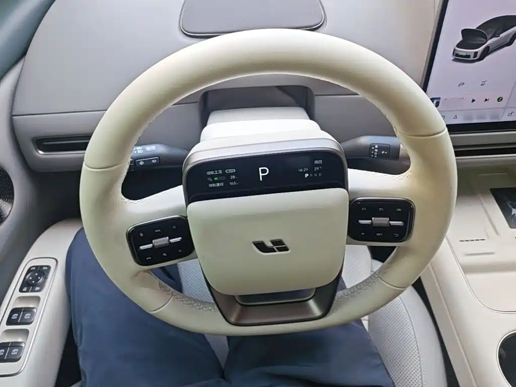 Li Auto Li i8 — миниатюра 11