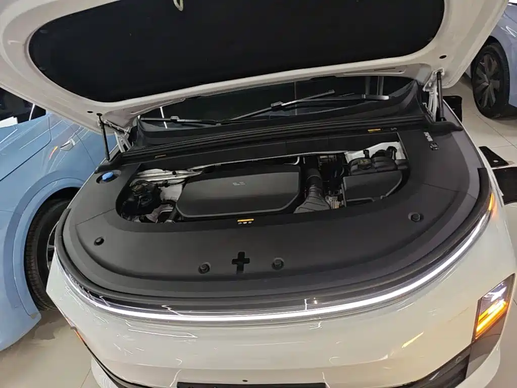 Li Auto Li L6 — миниатюра 20