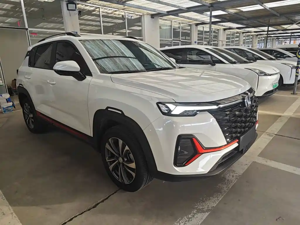 Changan CS35PLUS — миниатюра 4