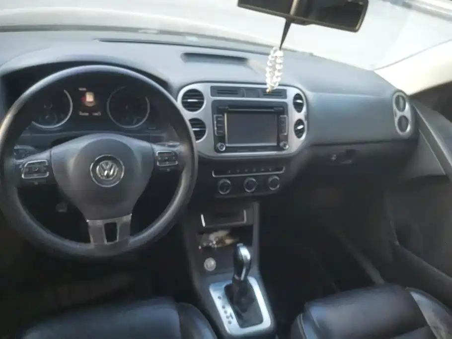 Volkswagen Tiguan — миниатюра 12