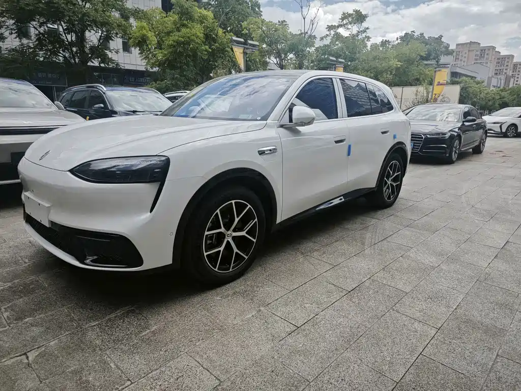 AITO Wenjie 问界M6 — миниатюра 3
