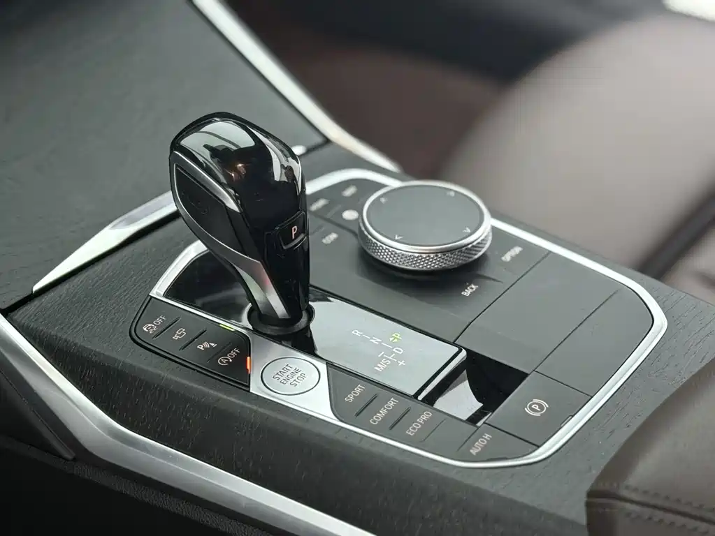 BMW 4 Series — миниатюра 11