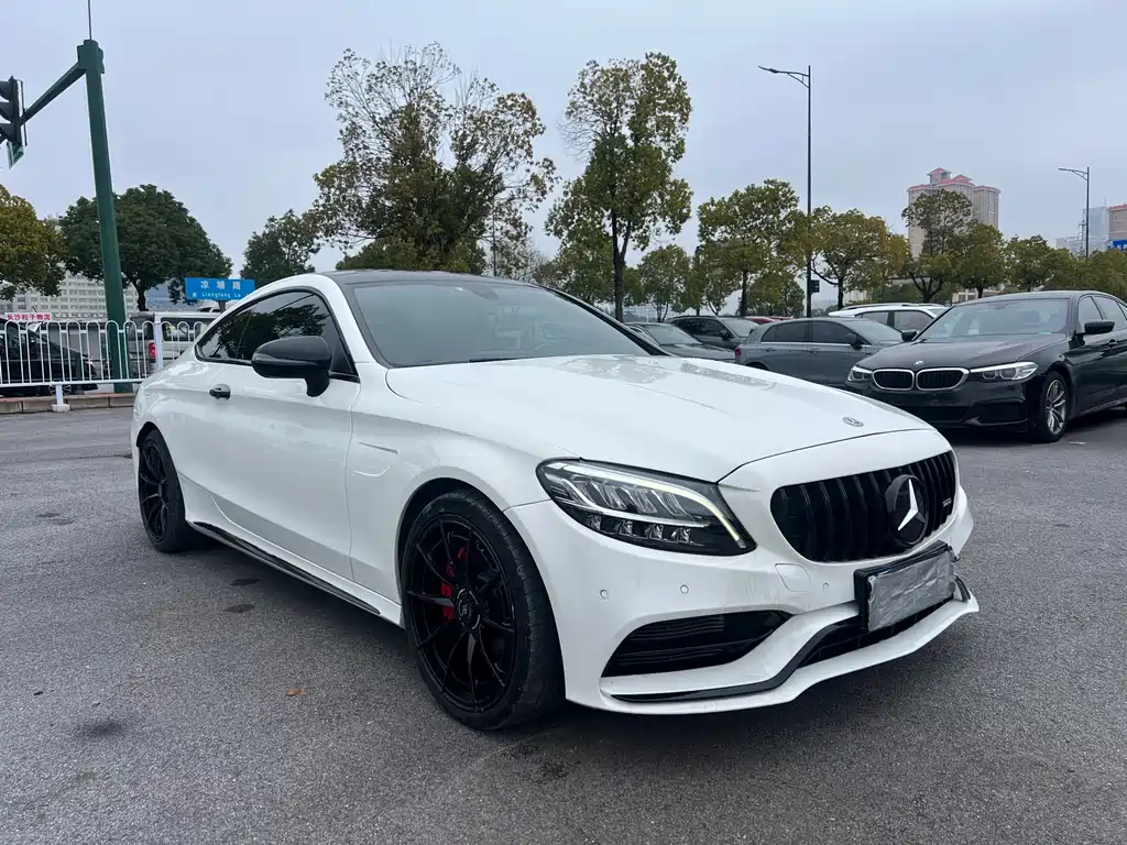 MERCEDES-BENZ C CLASS