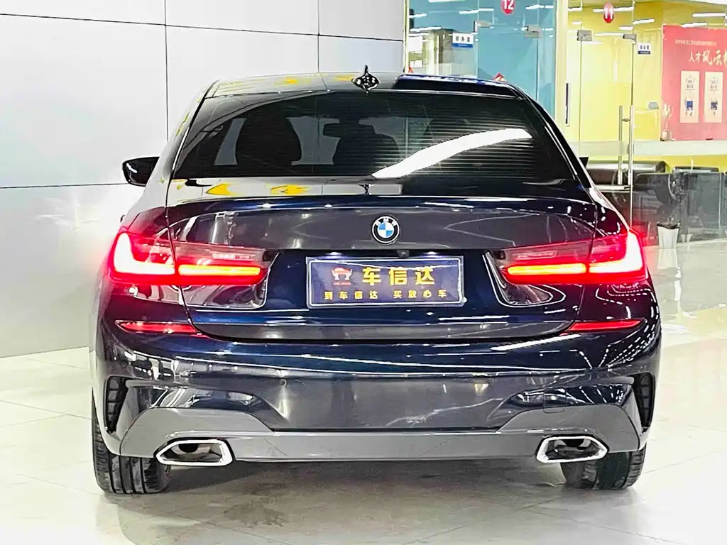 BMW 3 Series — миниатюра 4