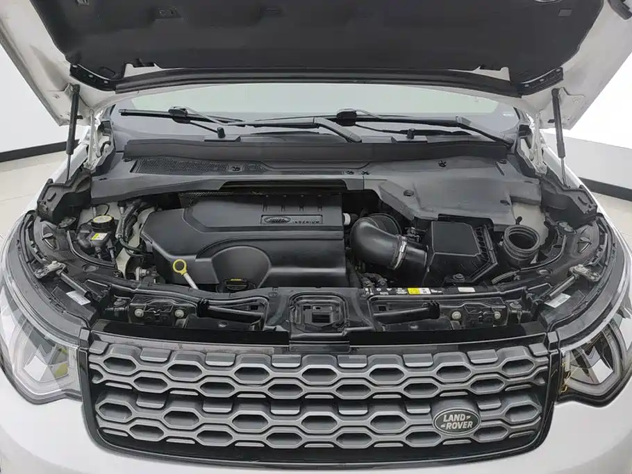 Land Rover Discovery Sport — миниатюра 10
