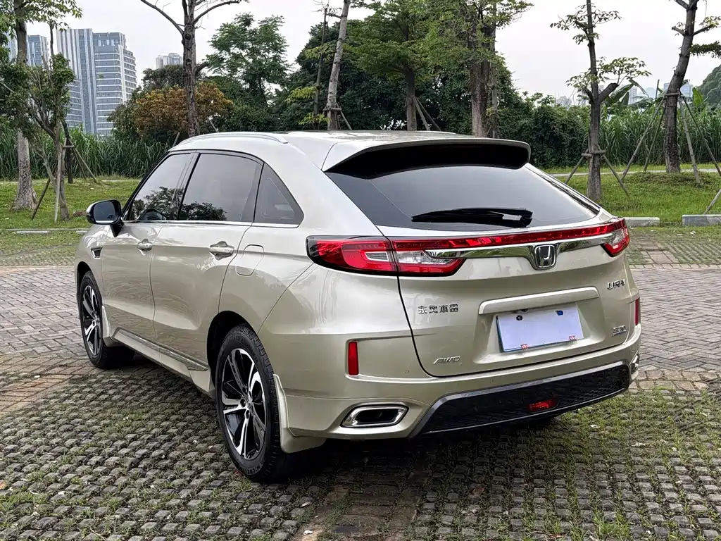 Honda UR-V — миниатюра 6