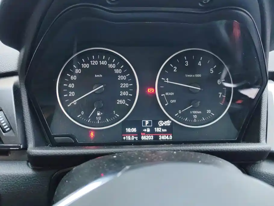 BMW 2 Series Active Tourer — миниатюра 14