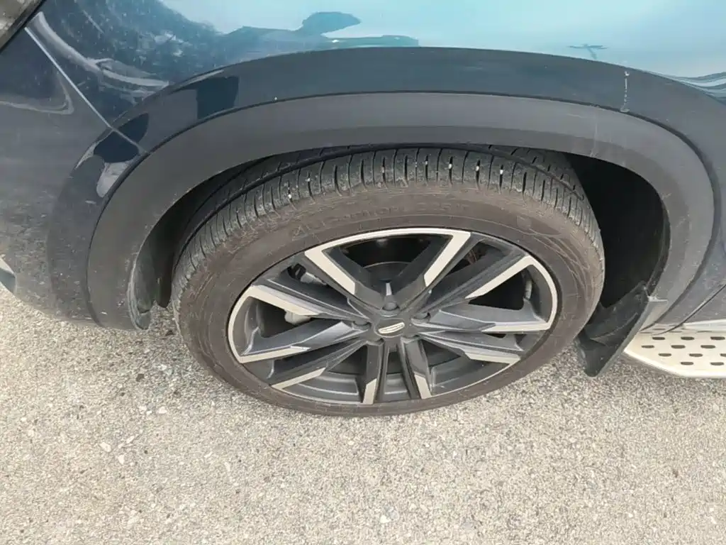 Geely Xingyue L — миниатюра 23