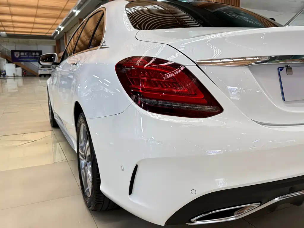 Mercedes-Benz C-Class — миниатюра 25