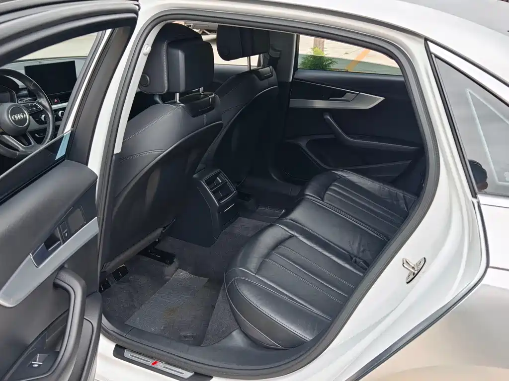 Audi A4L — миниатюра 9