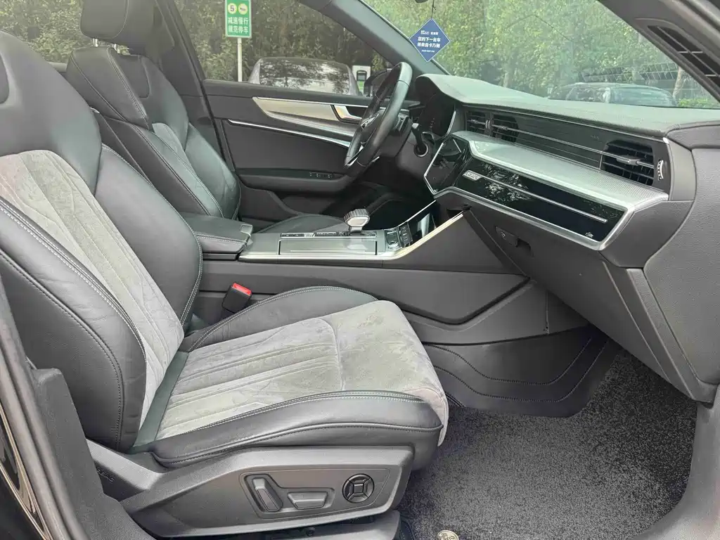 Audi A6L — миниатюра 9
