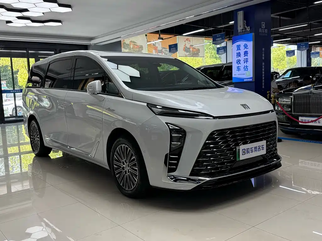 BUICK GL8 NEW ENERGY