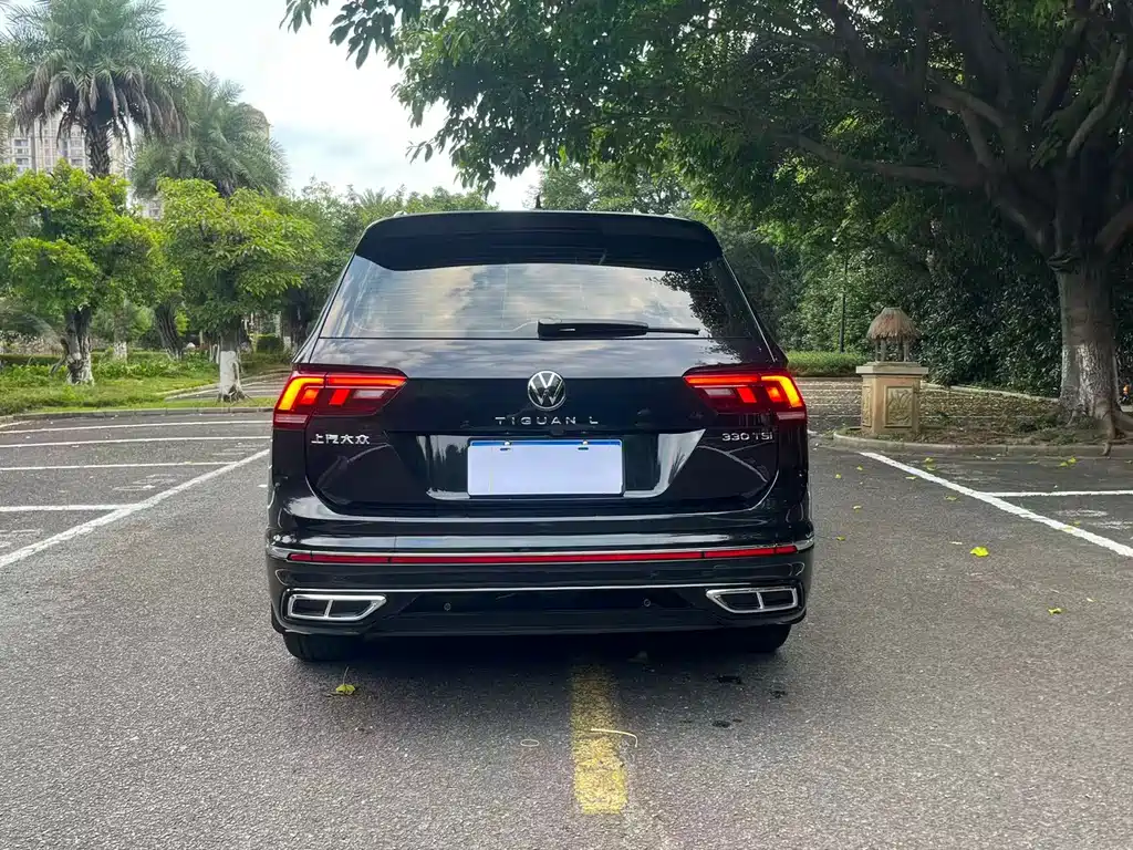 Volkswagen Tiguan L — миниатюра 8