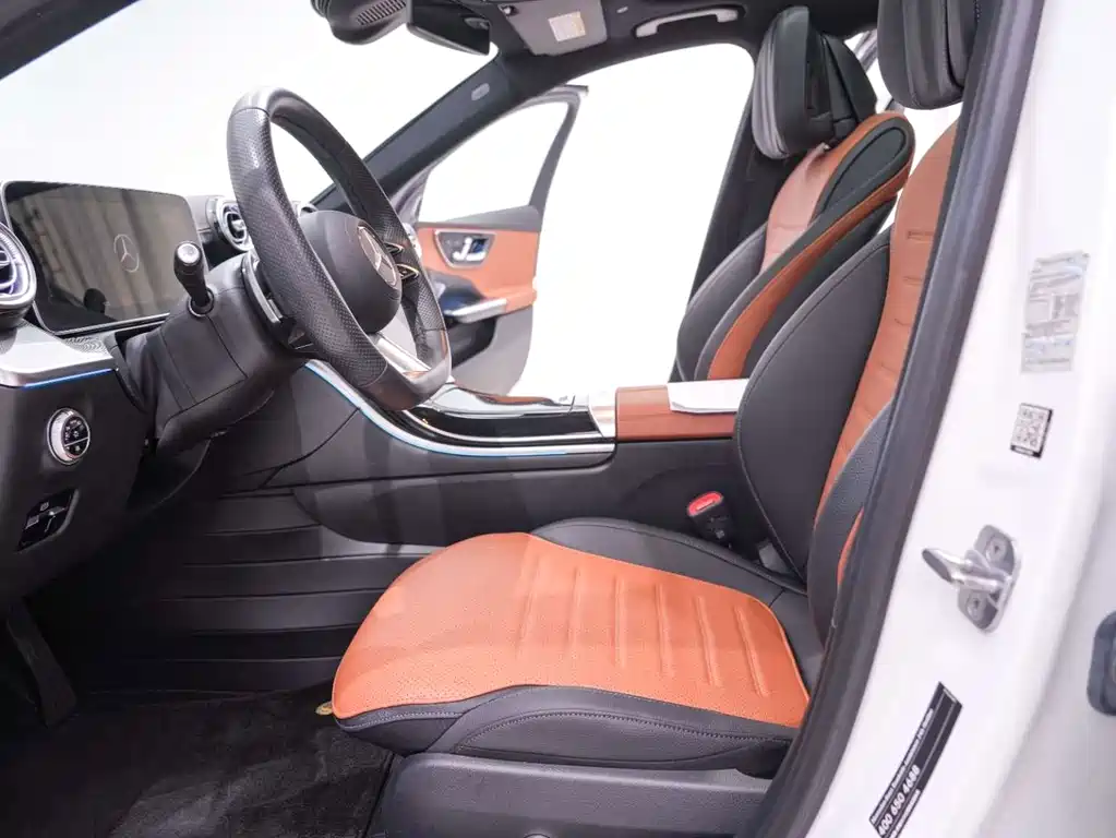 Mercedes-Benz C-Class — миниатюра 24