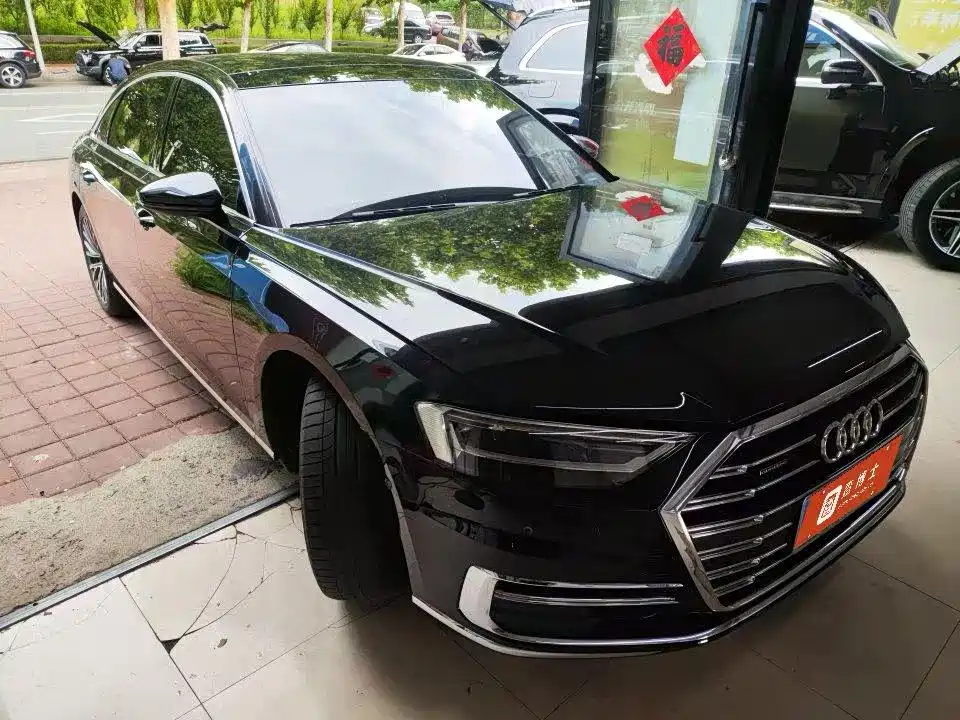 Audi A8 — миниатюра 3