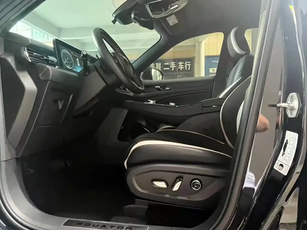 Ford Equator — миниатюра 9