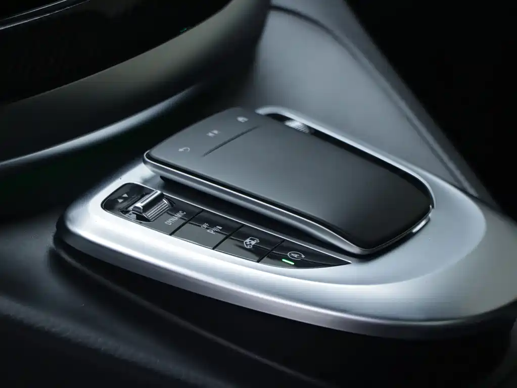 MERCEDES-BENZ V CLASS