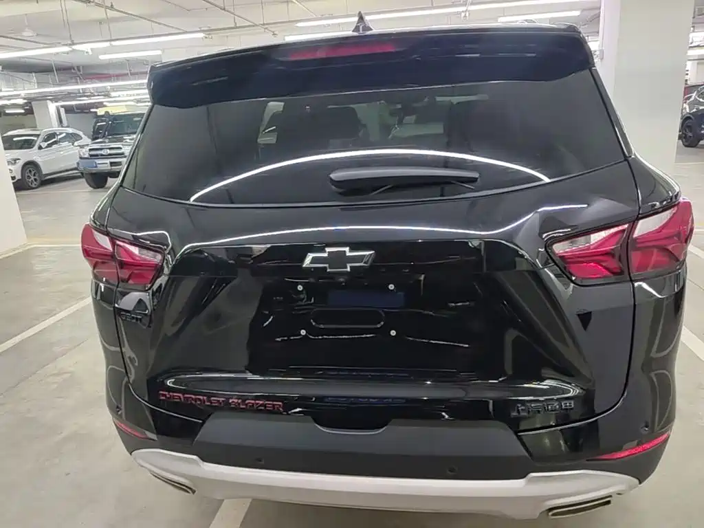 Chevrolet Blazer — миниатюра 6