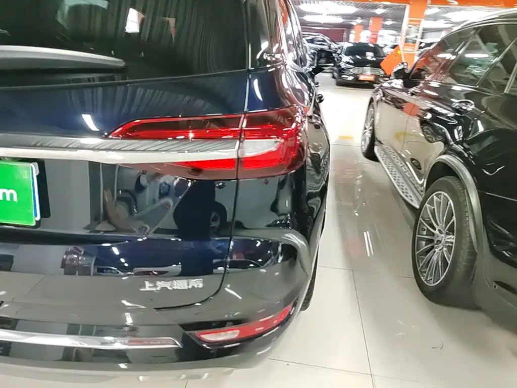Buick Enclave — миниатюра 8