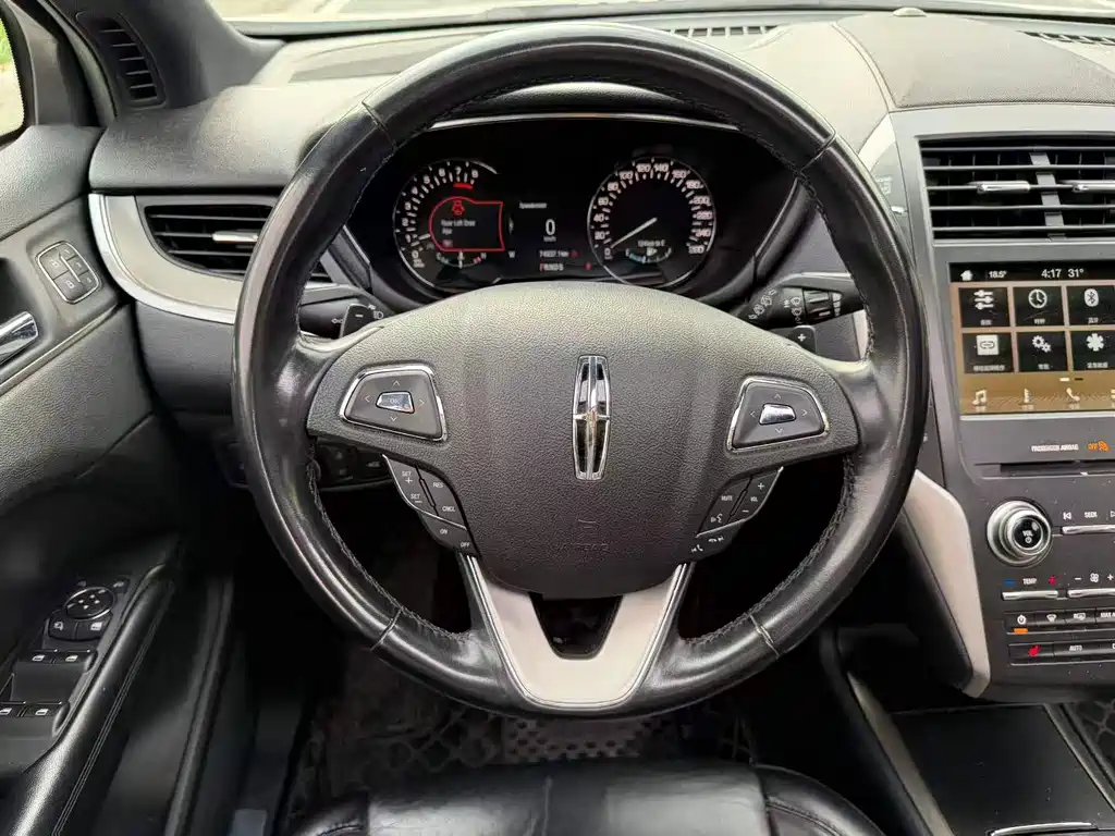 Lincoln MKC 2019 2.0T Premium V