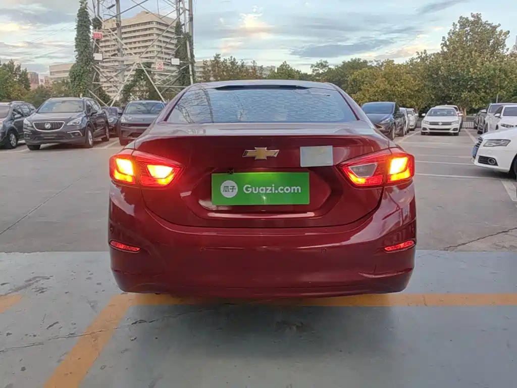 Chevrolet Cruze — миниатюра 6
