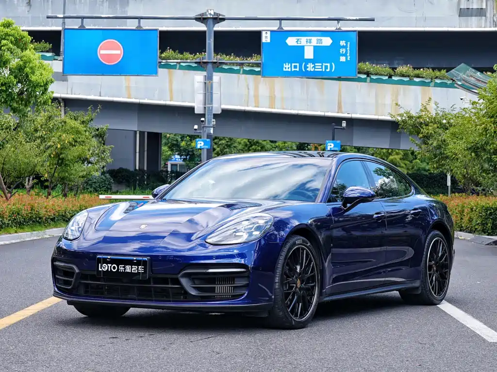 Porsche Panamera — миниатюра 6