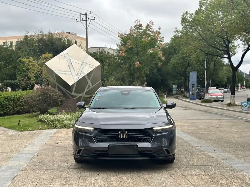 Honda Accord — миниатюра 2
