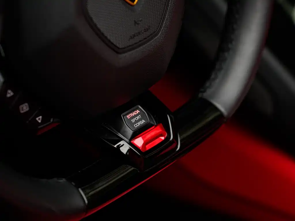 LAMBORGHINI HURACÁN