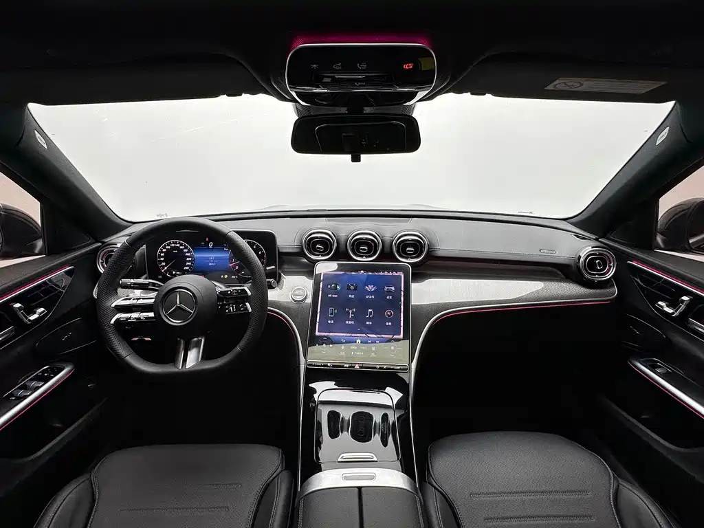 Mercedes-Benz C-Class — миниатюра 10