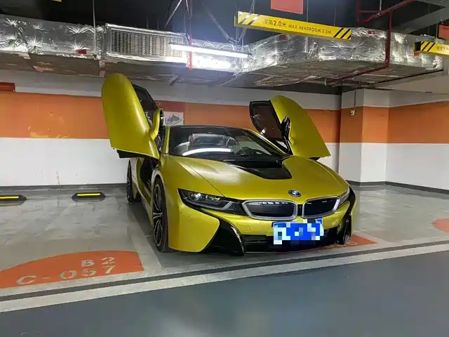 BMW I8 2019