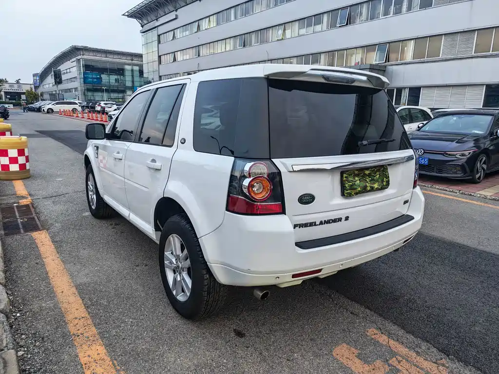 Land Rover Freelander 2 — миниатюра 8