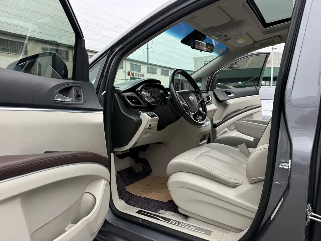 Buick GL8 — миниатюра 14