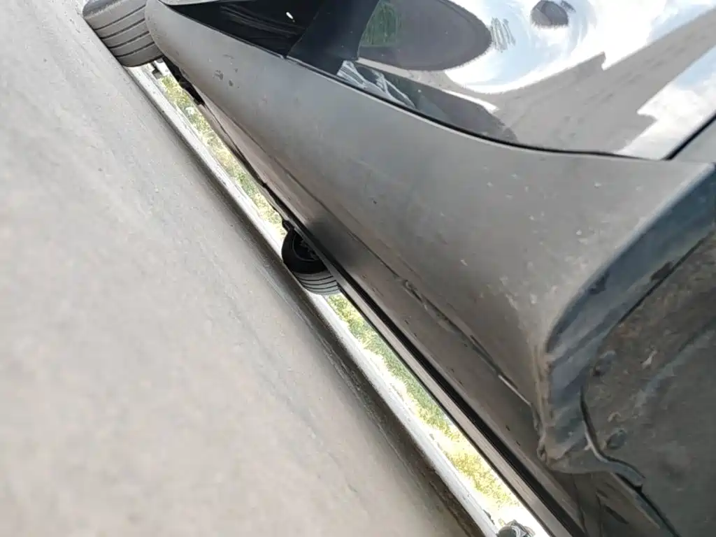Tesla Model Y — миниатюра 22