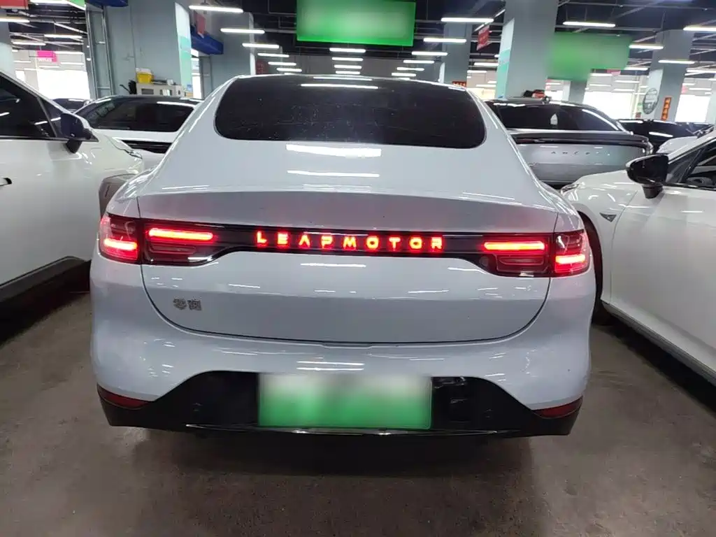 Leapmotor Leapmotor C01 — миниатюра 6