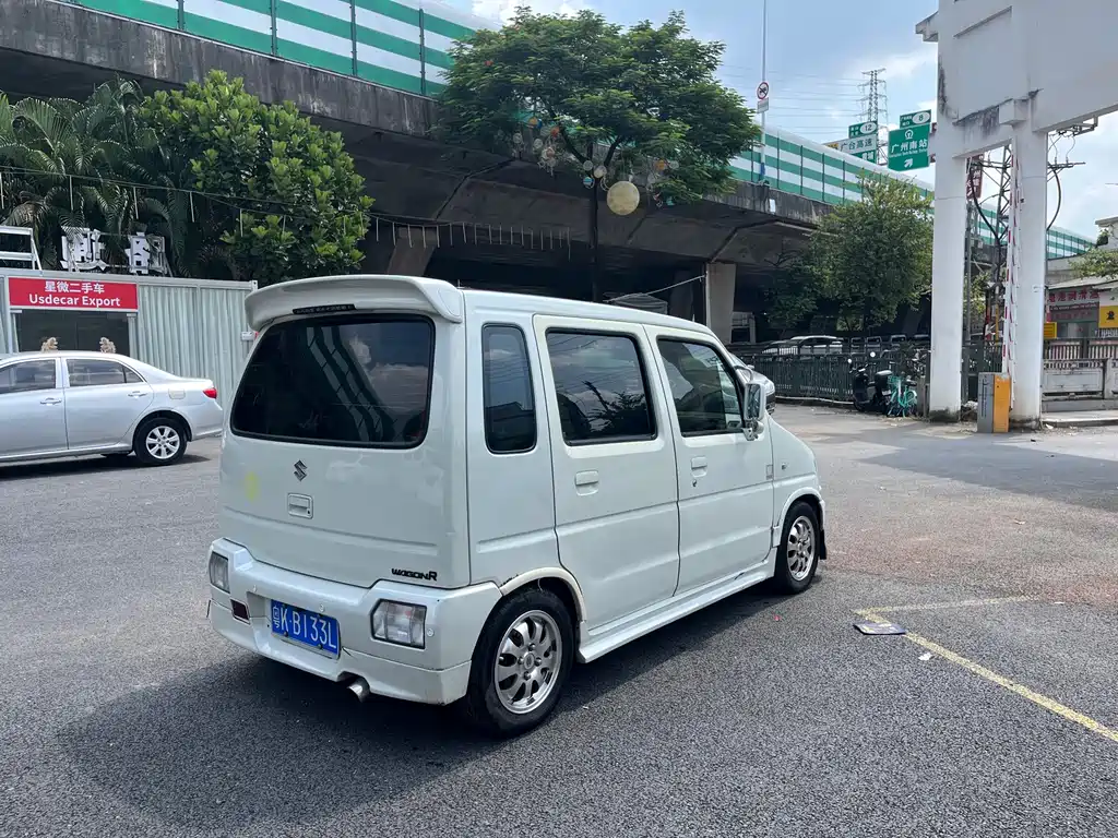 Suzuki Wagon R — миниатюра 5