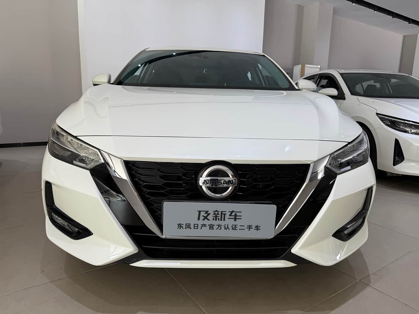 Nissan Qashqai 1.6 л 2022 г. Белый, пробег 37000 км