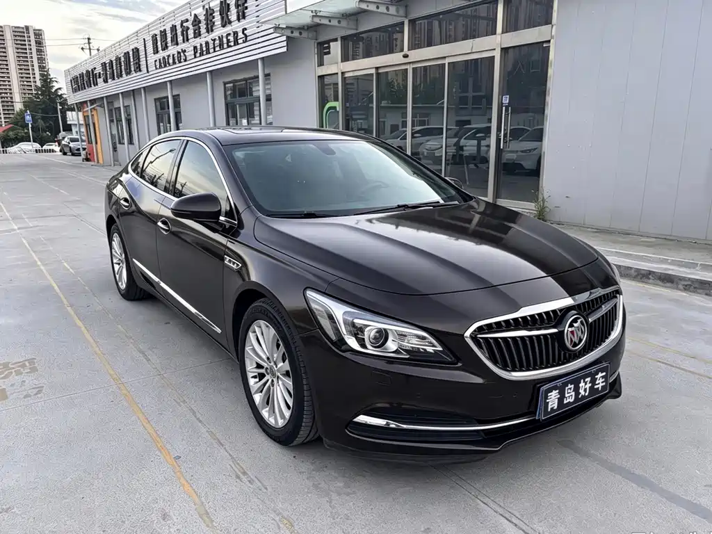 Buick LaCrosse — миниатюра 3