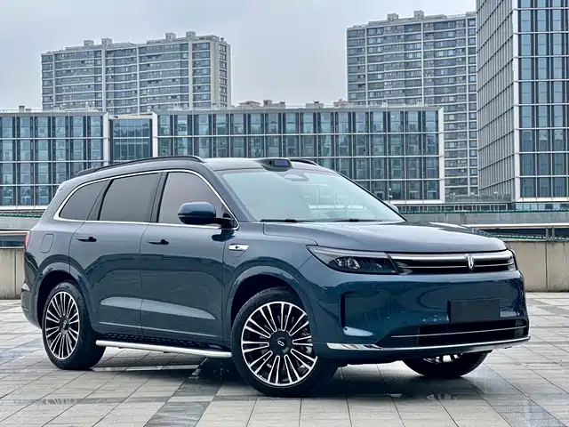 AITO ASK THE WORLD M7 2024