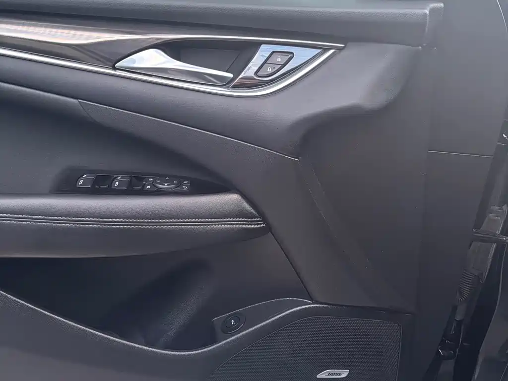Buick LaCrosse — миниатюра 12