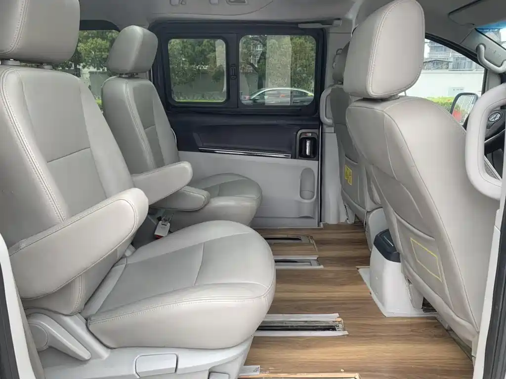 JIANGQI GROUP RUIFENG M5