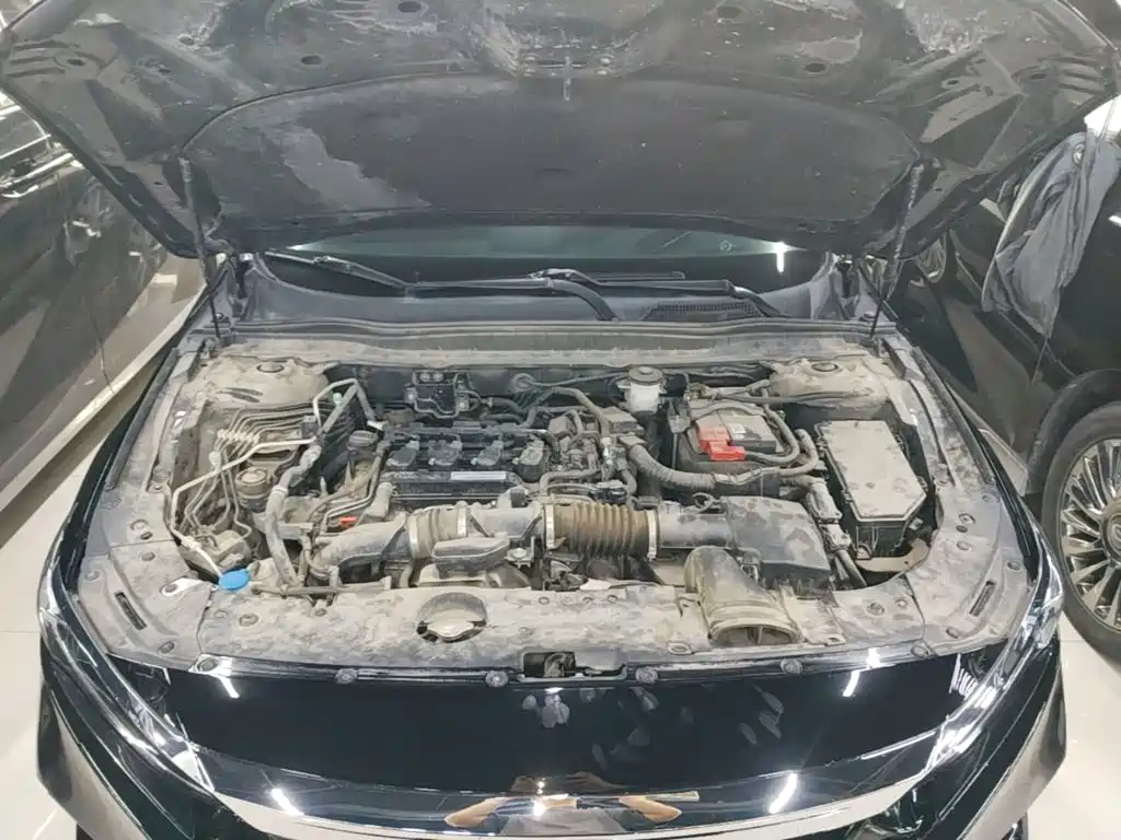 Honda Accord — миниатюра 20