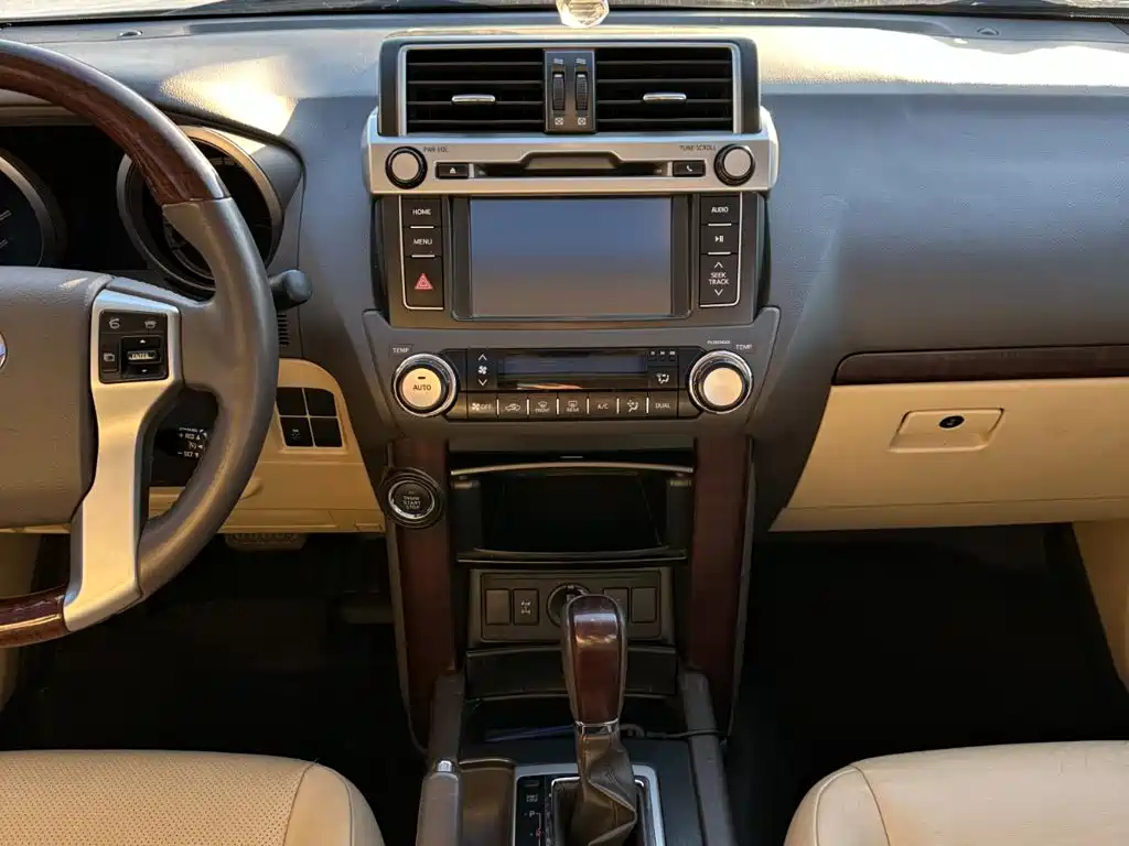 Toyota Prado — миниатюра 22