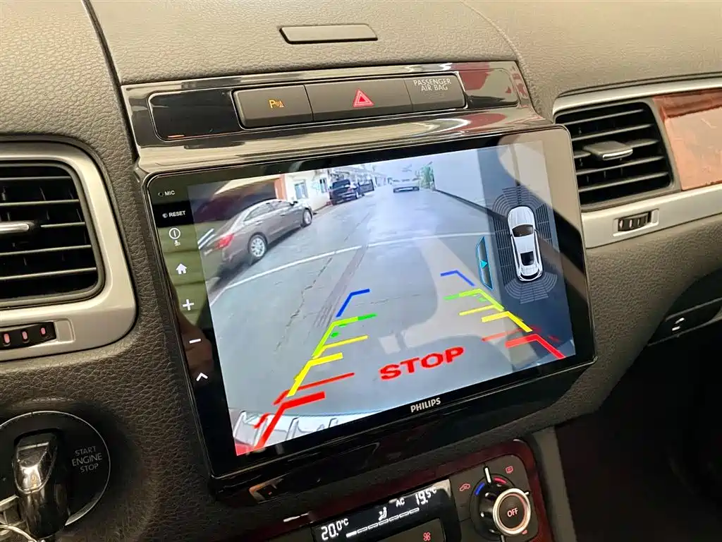 Volkswagen Touareg 2011 3.0TSI