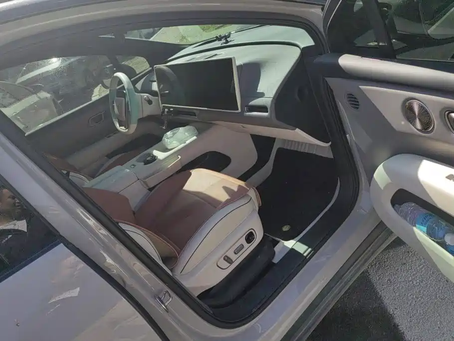 Li Auto Li i6 — миниатюра 8