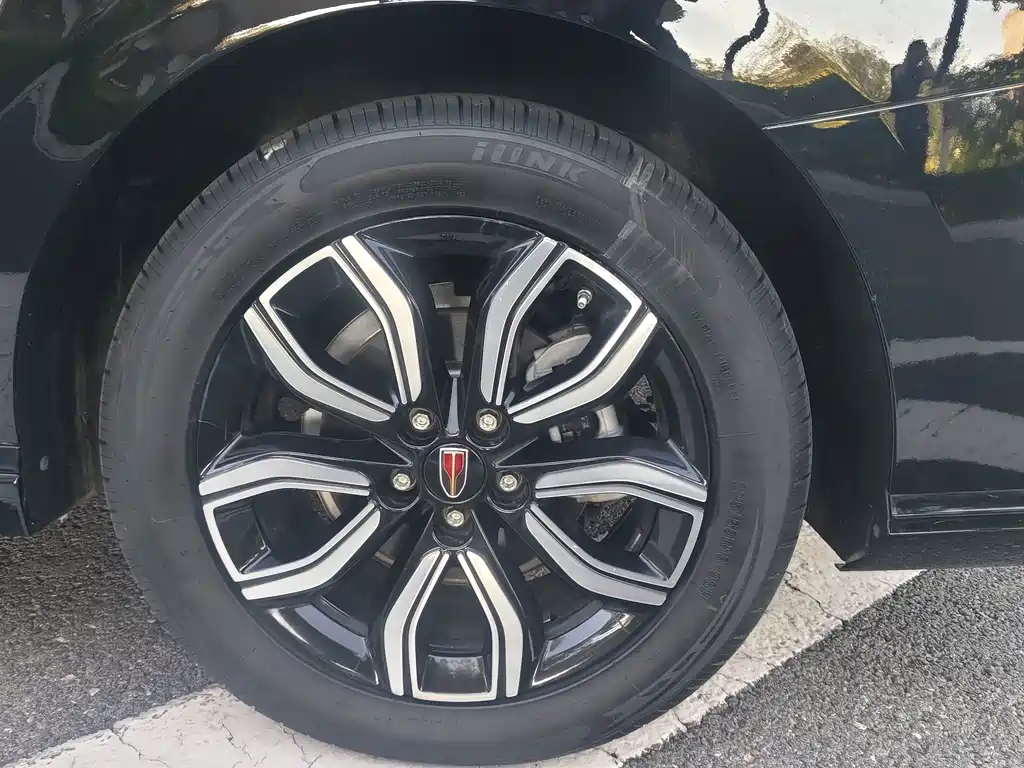 Hongqi Hongqi HQ9 — миниатюра 8