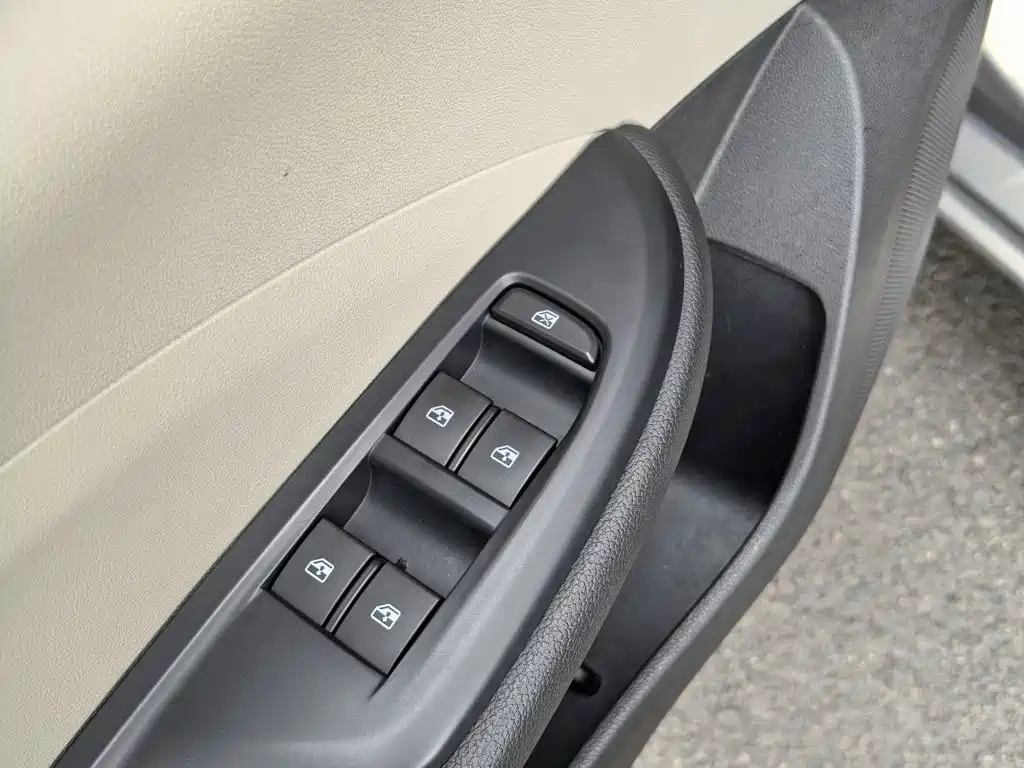 Buick Excelle — миниатюра 17