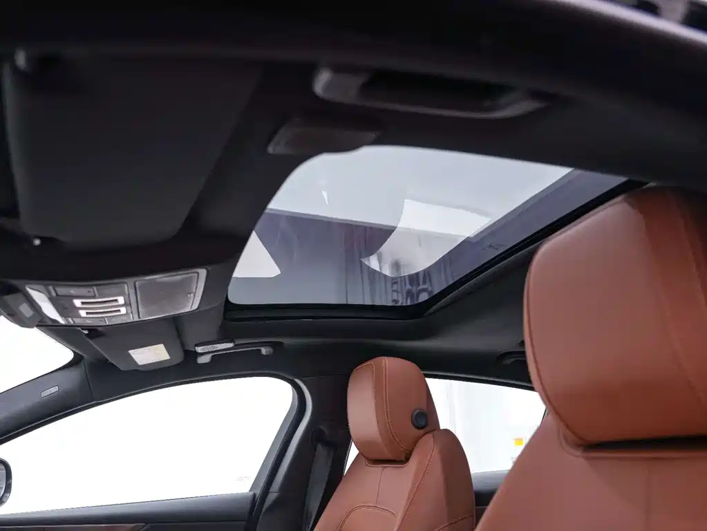 Jaguar XEL — миниатюра 16